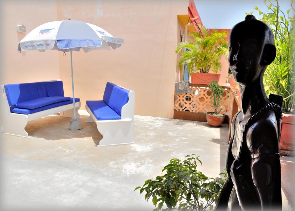 Hotel Aurore Lomé Kültér fotó