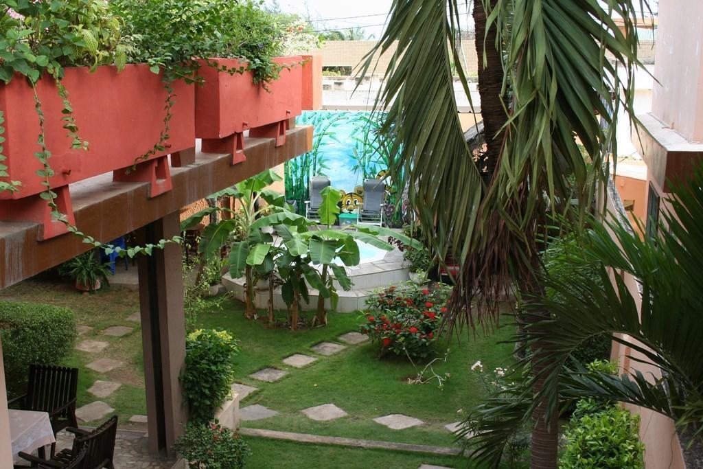 Hotel Aurore Lomé Kültér fotó