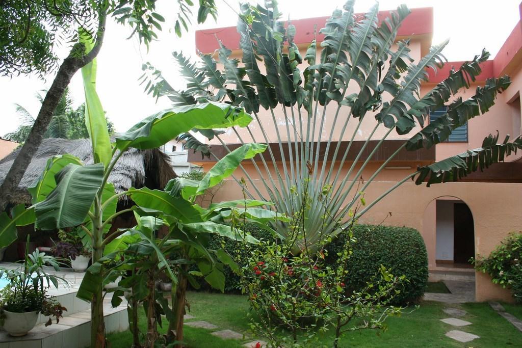 Hotel Aurore Lomé Kültér fotó