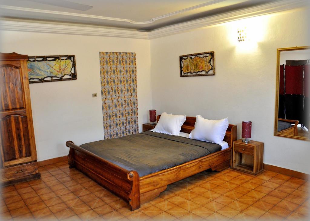Hotel Aurore Lomé Kültér fotó