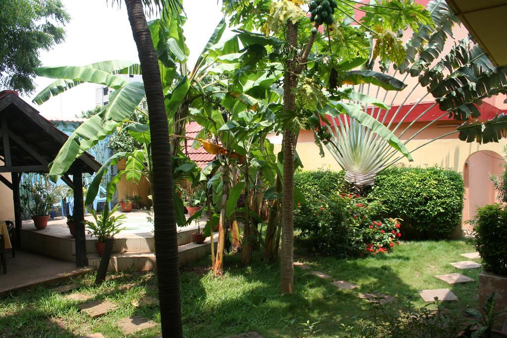Hotel Aurore Lomé Kültér fotó