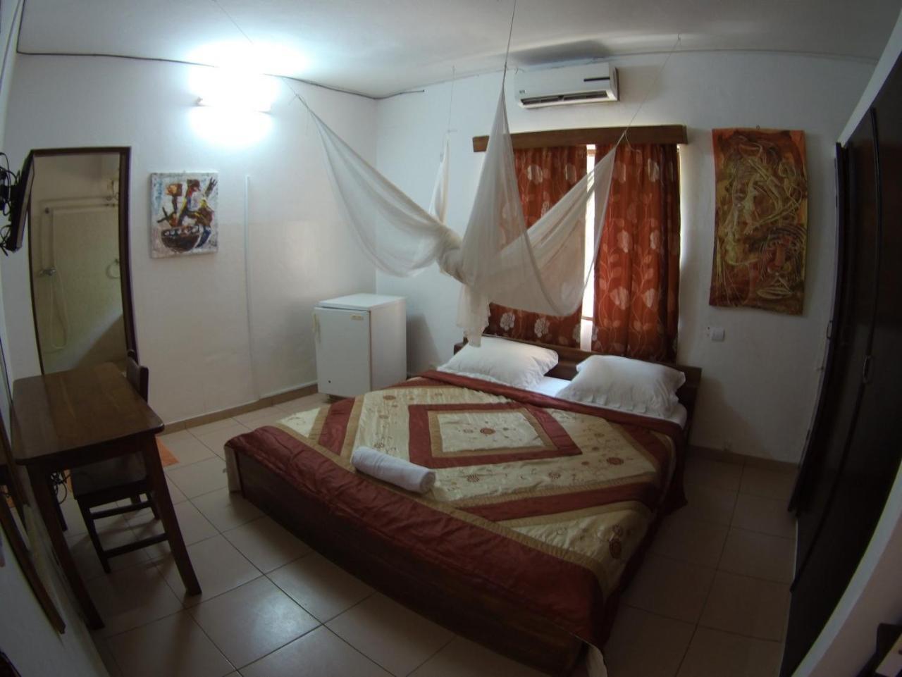 Hotel Aurore Lomé Kültér fotó